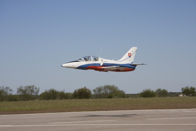 Download EUG000530 (640Wx427H)